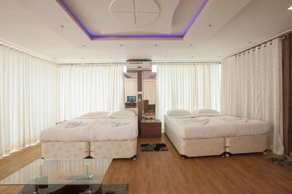 Boomerang Resort Мандрем Номер фото
