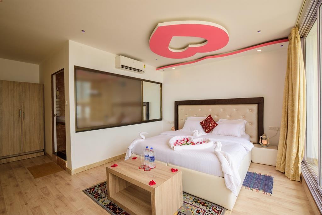 Boomerang Resort Мандрем Экстерьер фото